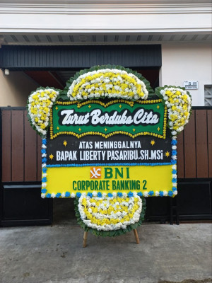 Papan Bunga Duka di Binjai Barat